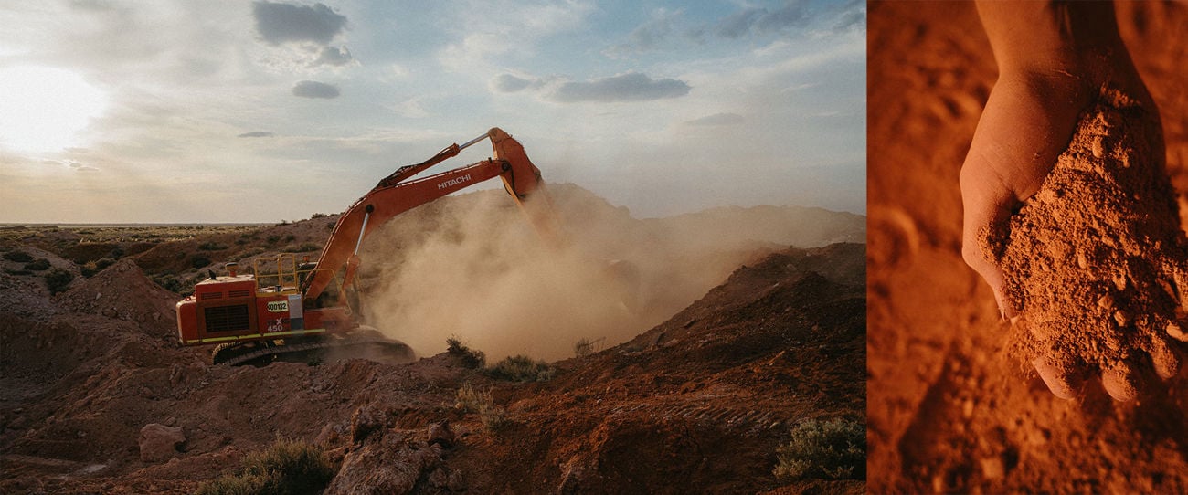 opal mining with unearthed Australian opal